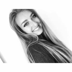 Meet your Posher, Casey